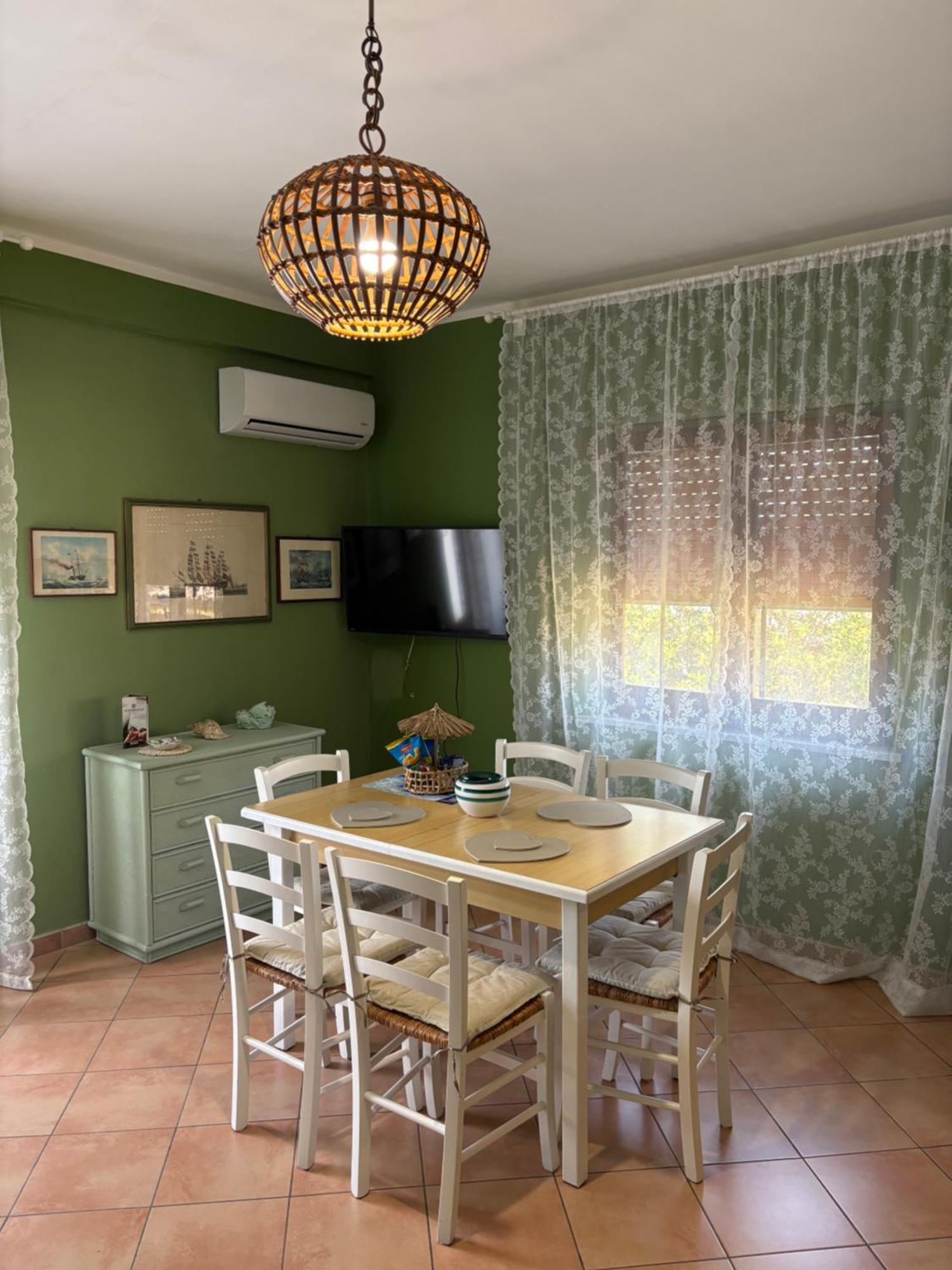 Filangeri 116 Villa Санта Флавия Екстериор снимка